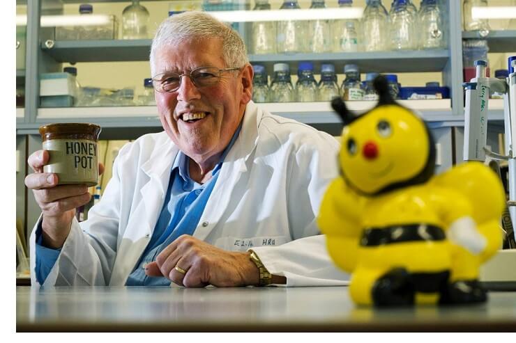 dr. Peter Molan
