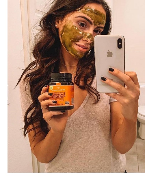 masca cu Manuka