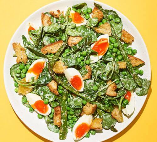 Salată de mazăre și sparanghel