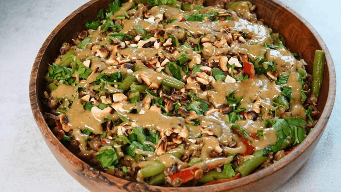 Mâncărică de linte cu sos tahini